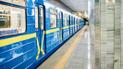 У Києві подовжили рух червоною лінією метро та відновили прокат велосипедів і електросамокатів