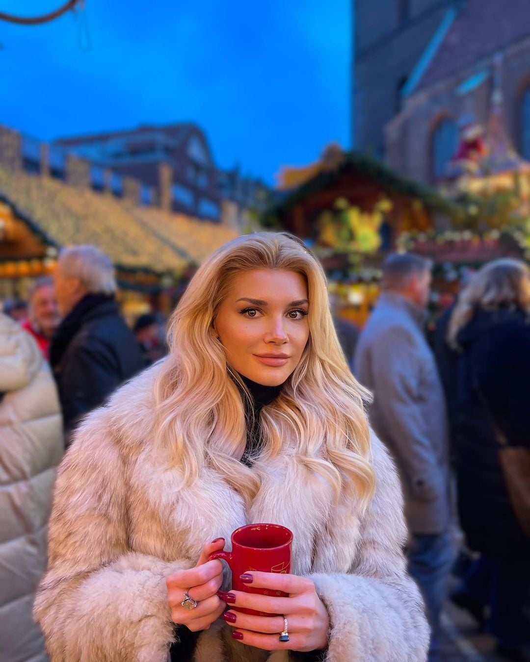 Миша Романова / © instagram.com/misharomanova