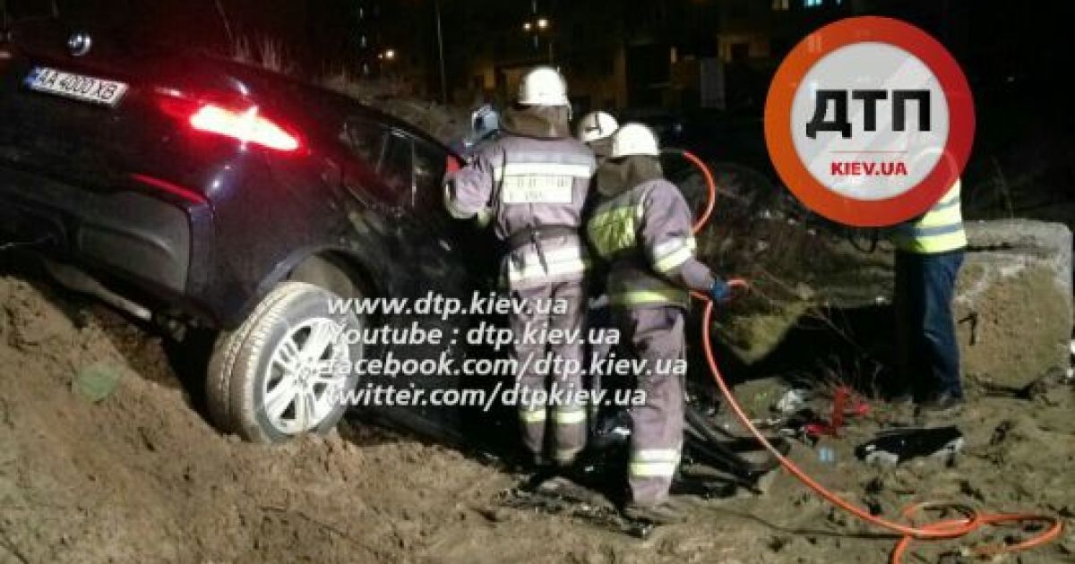 Внаслідок ДТП загинув водій авто