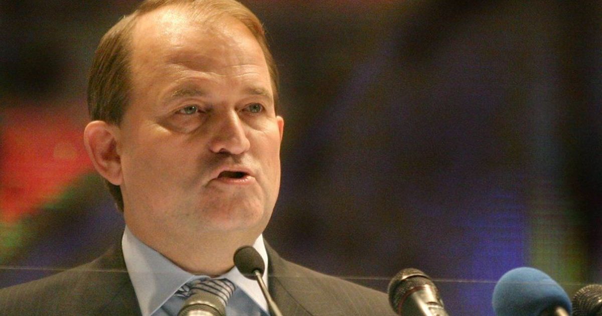 Журналисты программы "Схемы" установили связь телеканала "112 Украина" с Медведчуком