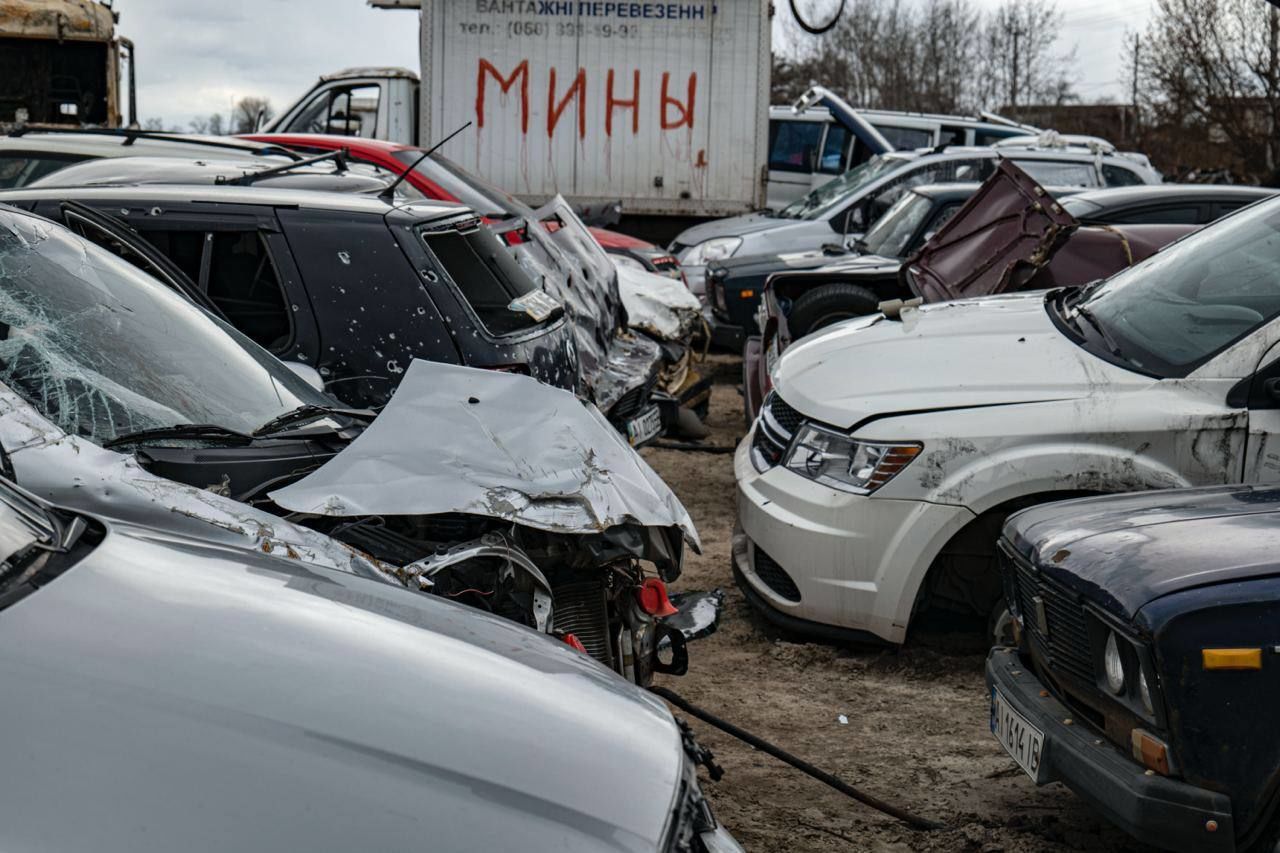 Знищені авто людей / © Фото з відкритих джерел