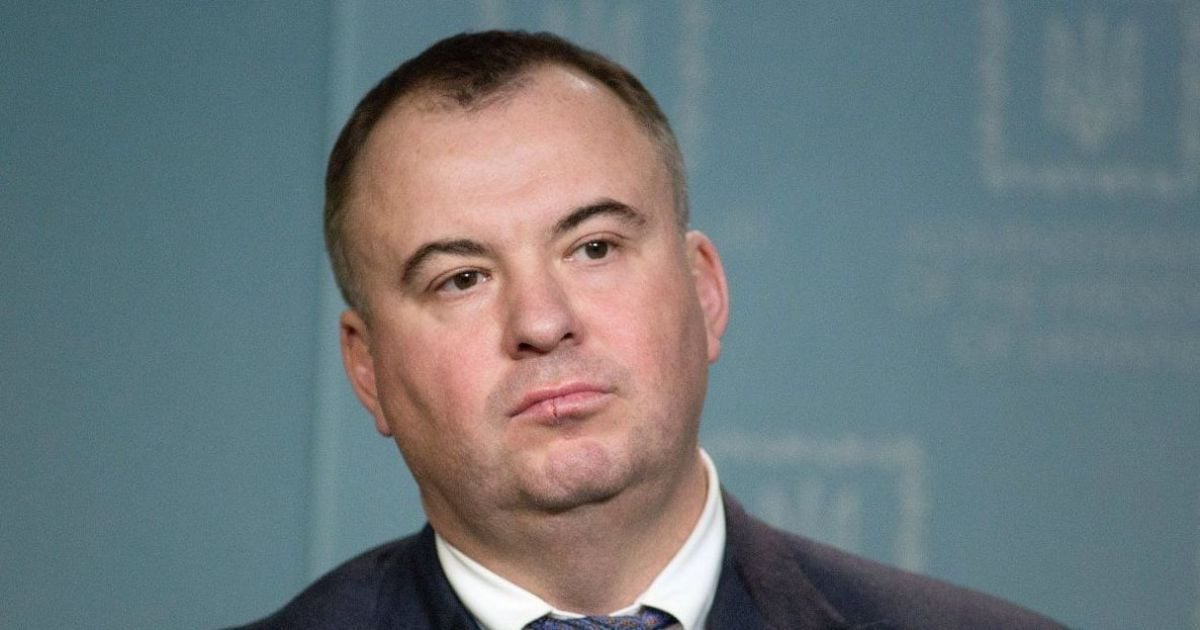 У "Богдані" пояснили, куди за кордон перед затриманням хотів полетіти їхній президент Гладковський
