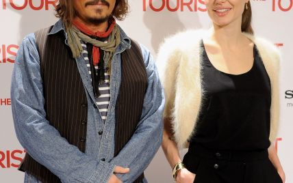 Клуб разбитых сердец: Джонни Депп положил глаз на Анджелину Джоли