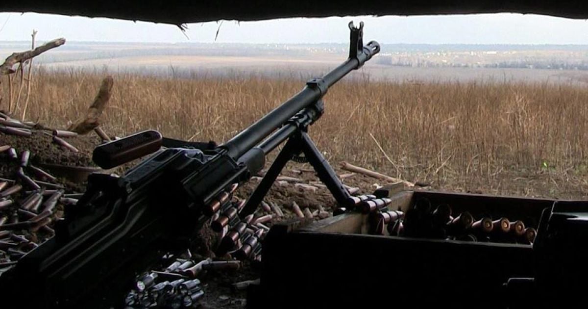 Активність бойовиків на Донецькому напрямку та поранення двох українських бійців. Дайджест АТО 