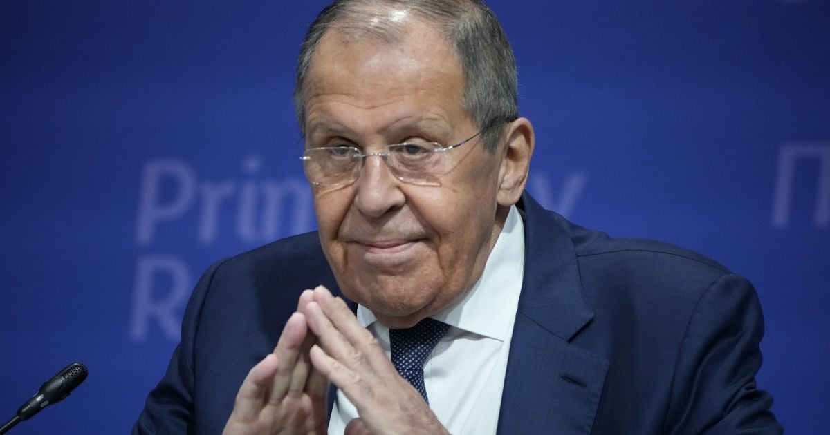 Министр иностранных дел РФ Сергей Лавров угрожает НАТО войной в Арктике