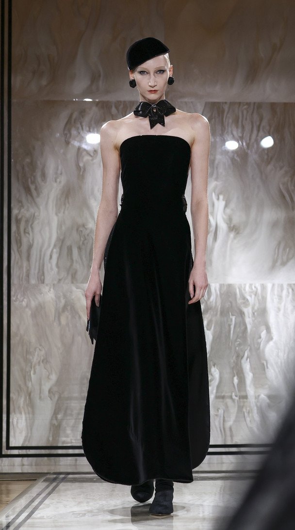 Показ Giorgio Armani Prive осень-зима 2025-2026 / © Associated Press