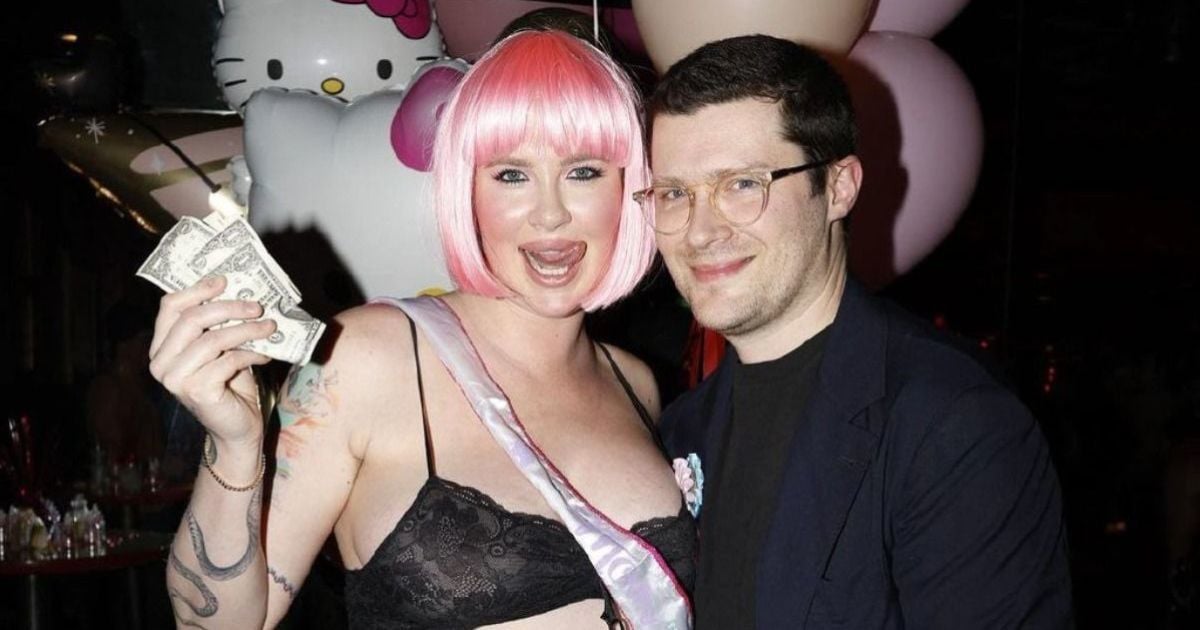 Жалаңаш семіз әйелдердің фотогалереялары