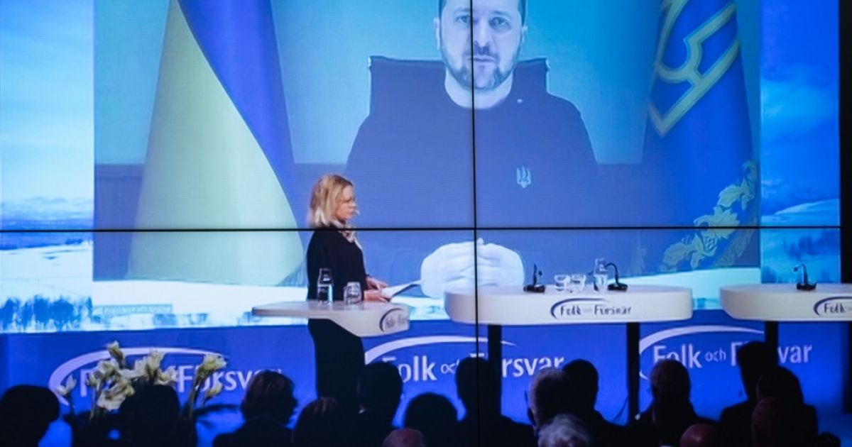 Президент Украины Владимир Зеленский от обращения к участникам конференции в Швеции