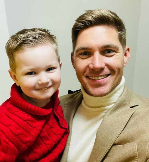 Володимир Остапчук з сином / © instagram.com/vova_ostapchuk