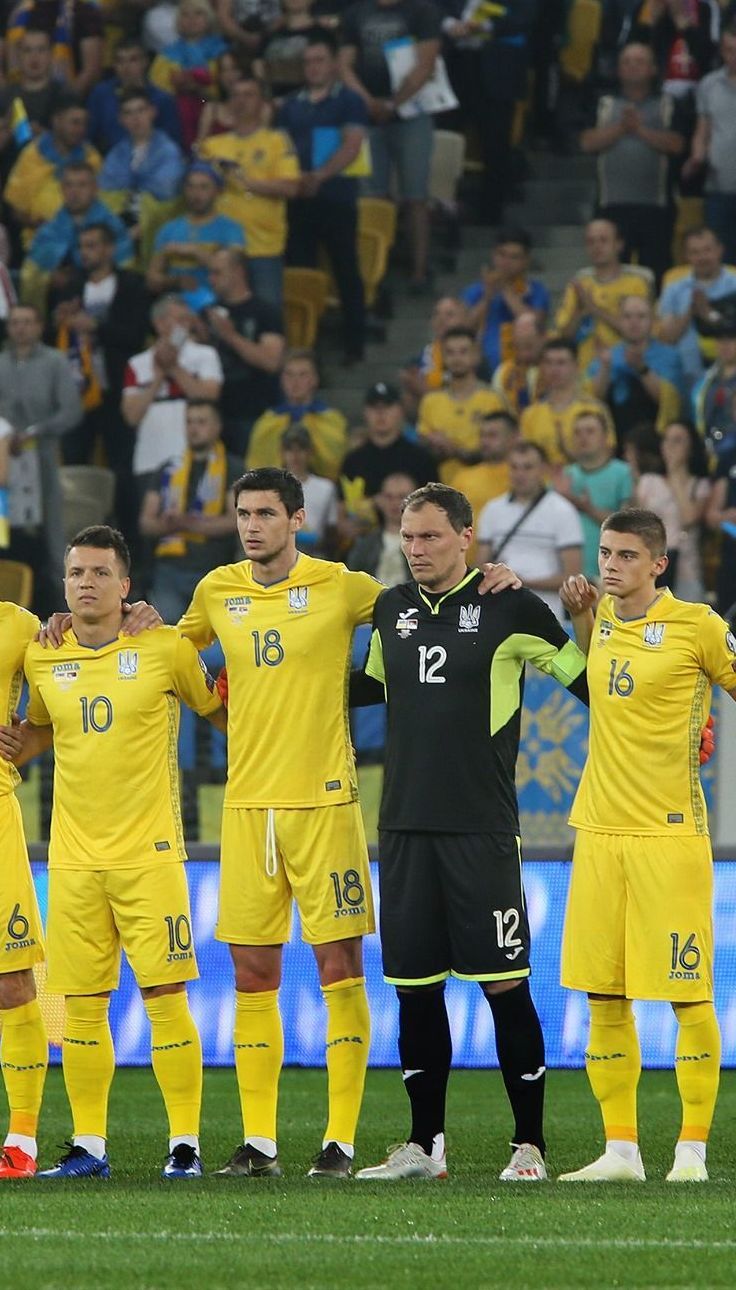 "Слава Украине!" Как спортсмены поздравили страну с Днем Независимости