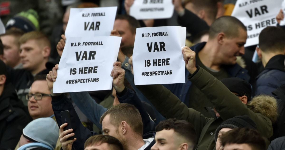 УЄФА переніс впровадження VAR у матчах Ліги Європи сезону-2020/21