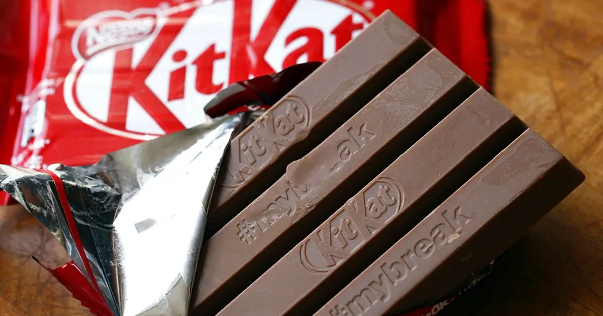 Шоколадні батончики KitKat