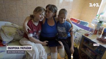 11-річний Ярослав став опікуном для сестрички й мами, скалічених ракетою у Краматорську