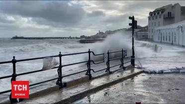 Пропавшие без вести, разрушенные дороги и дома – шторм "Алекс" прошел в нескольких странах Европы
