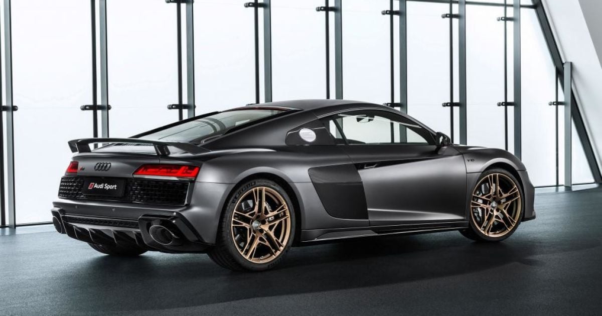Audi R8 V10 Decennium_5 / © autoexpress