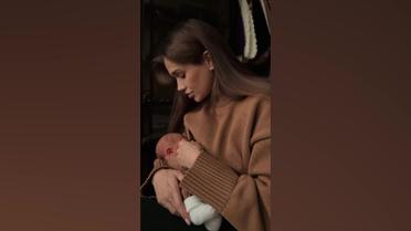 Саша Бо поділилася відео зі своєю крихітною донькою