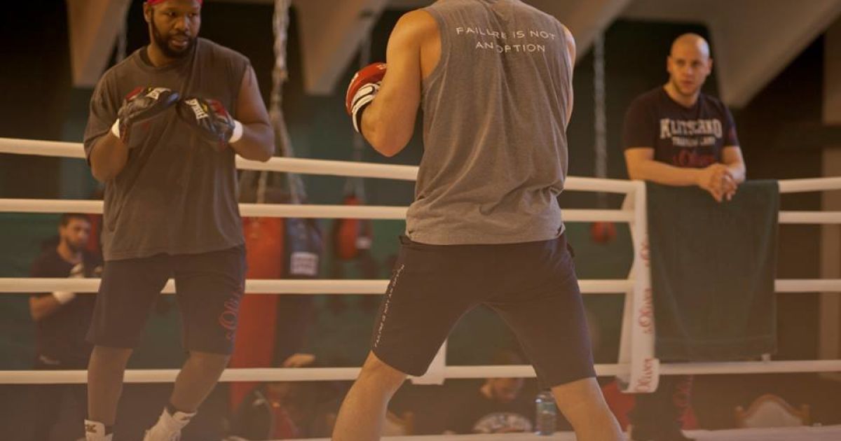 Владимир Кличко завершает подготовку к бою против Фьюри. Фото:michaelsterlingeaton.com / © Фейсбук Владимира Кличко