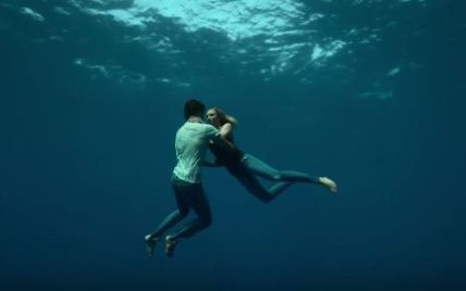 Бейонсе выпустила невероятной красоты клип, снятый полностью под водой
