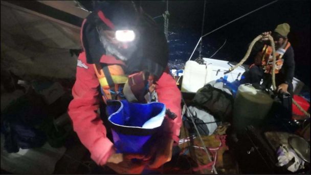 Акулы атаковали катамаран с россиянами Russian Ocean Way/Фото: российские средства массовой пропаганды