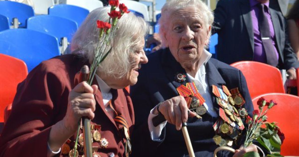 Москва запросила на парад ветеранів з "ДНР" та "ЛНР"