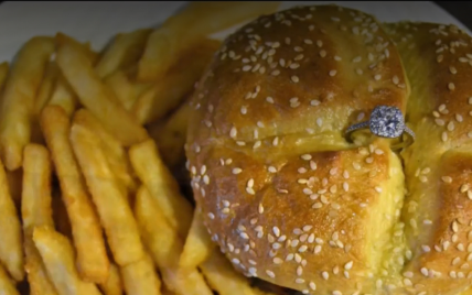 Бостонський ресторан продає особливі гамбургери за $3 тисячі до Дня святого Валентина