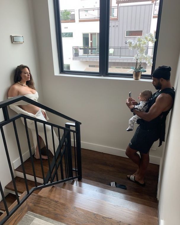  / © instagram.com/ashleygraham