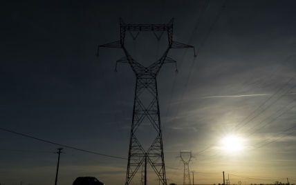 Продает ли Украина электричество за границу: ответ энергетического эксперта Харченко