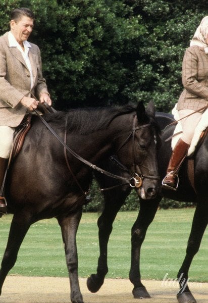 Королева Єлизавета II і Рональд Рейган / © Getty Images