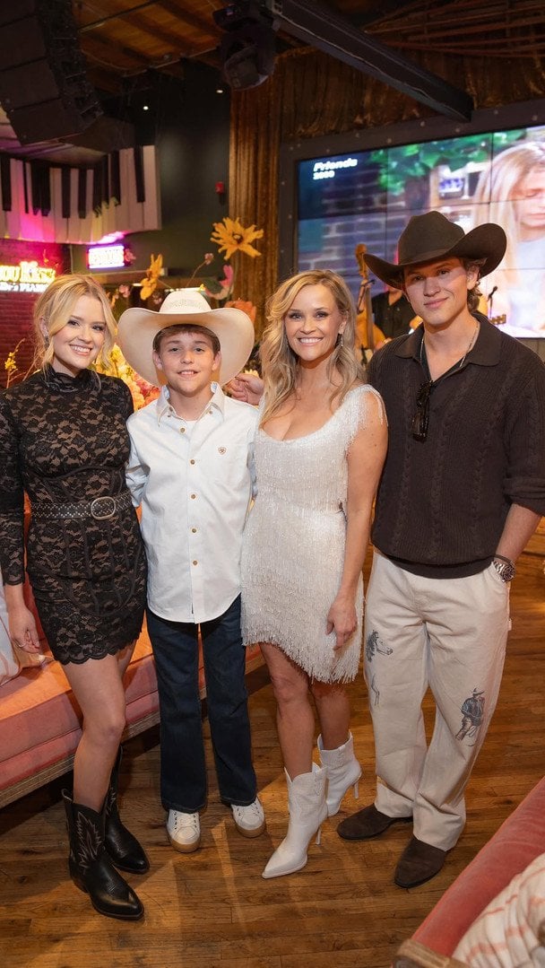 Різ Візерспун із дітьми / © instagram.com/reesewitherspoon