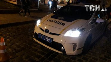 патрульні збили дівчину_4 / © Варта1