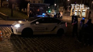 патрульні збили дівчину_3 / © Варта1