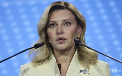 "Украинцы поют, потому что на их стороне правда": Елена Зеленская показала видео из киевского метро