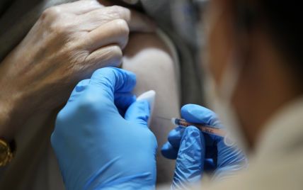 У Києві працюють 73 пункти вакцинації від COVID-19: адреси