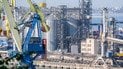 Порт Усть-Луга в Ленінградській області Росії