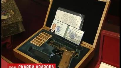 У Києві знайшли квартиру із цінними скарбами Азарова