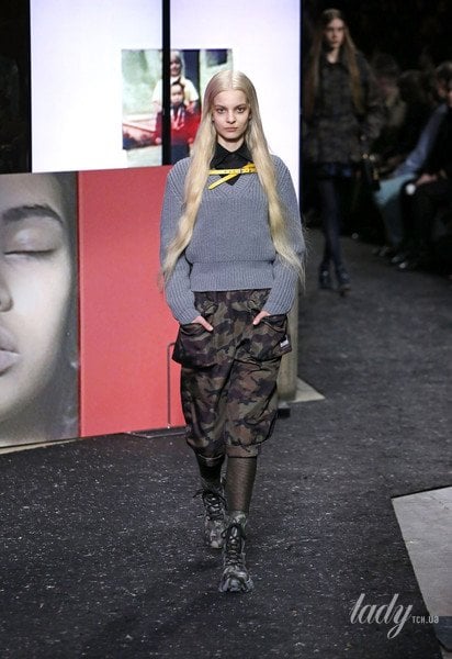 Коллекция Miu Miu прет-а-порте сезона осень-зима 2019-2020_19 / © East News