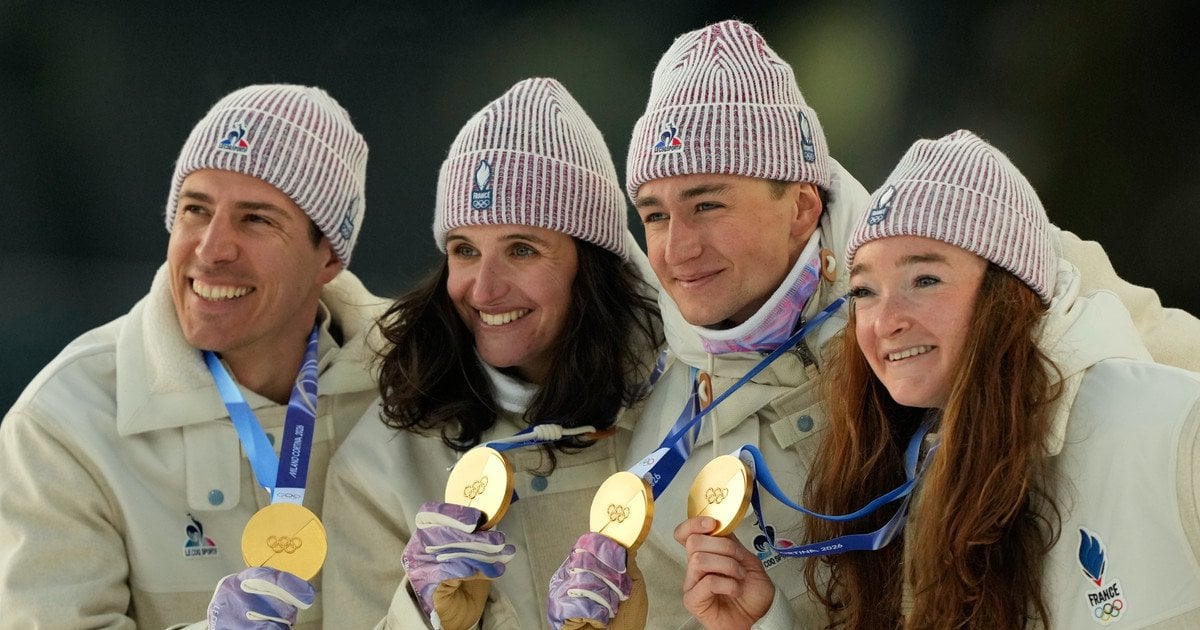 Франція здобула "золото" змішаної естафети з біатлону на Олімпіаді-2026