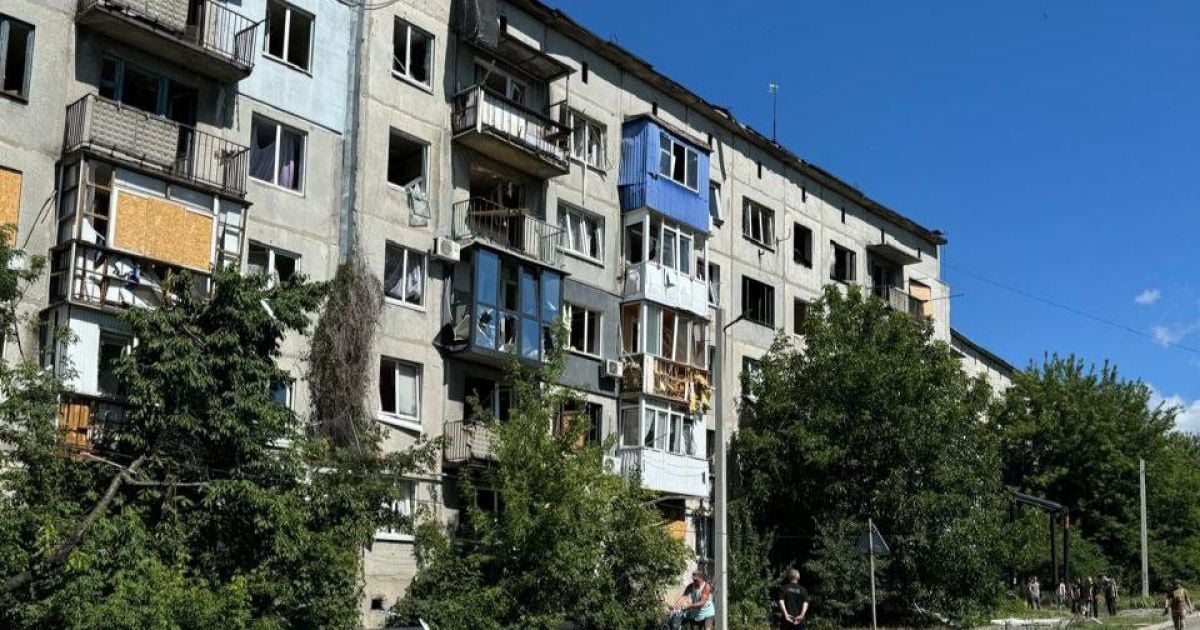 Россия сбросила бомбы на Селидово. Фото: Вадим Филашкин.