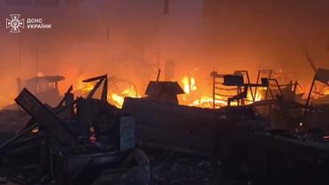 Рятувальники ліквідовують наслідки удару по Харкову