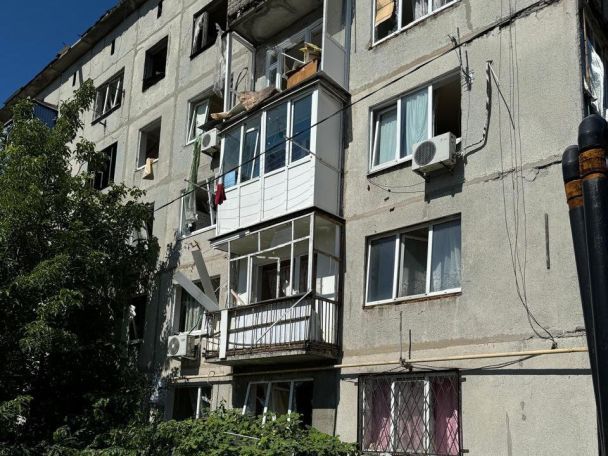 Россия сбросила бомбы на Селидово. Фото: Вадим Филашкин.