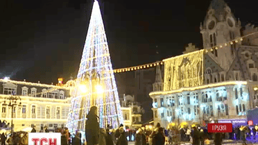 В грузинской Аджарии впервые за 10 лет встретили Новый год со снегом