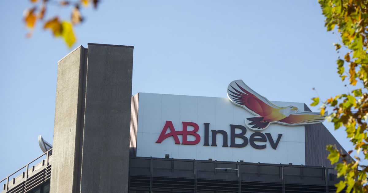 Anheuser-Busch InBev станет крупнейшим производителем пива в мире