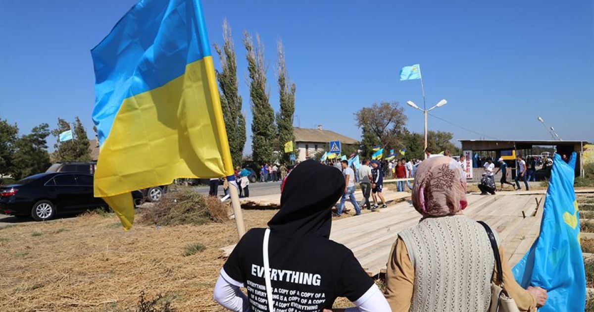 В Крыму стартовала бессрочная блокада полуострова. / © Громадське ТБ