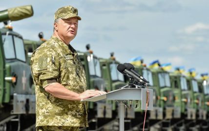 Украина получит 18 совершенно новых образцов оружия и военной техники – Порошенко