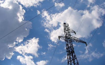 Україна припинила імпорт електроенергії з Білорусі