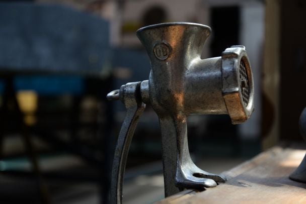 Чем наточить нож в мясорубке / © pixabay.com