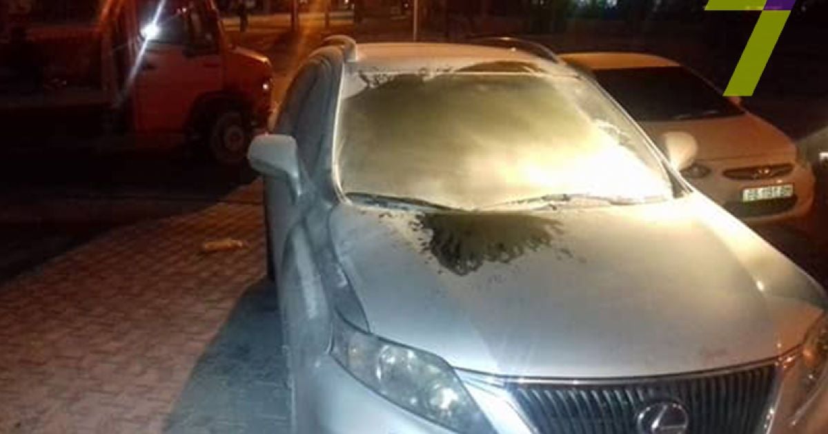 В Одесі невідомі підпалили Lexus чиновника міськради