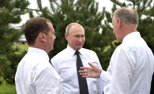 Путін, Медвєдєв і Патрушев