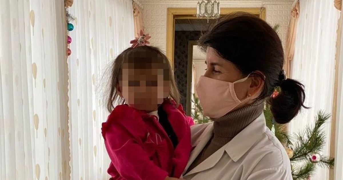 Народила дитину і віддала для жебракування: у Кривому Розі судитимуть жінку, яка позбулася доньки
