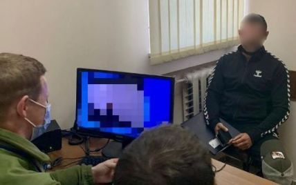Известного российского блогера не пустили в Украину и запретили въезд на три года